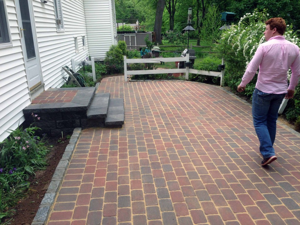 NewJerseyPavingMasonryContractor065 BENTLEY PAVING & MASONRY